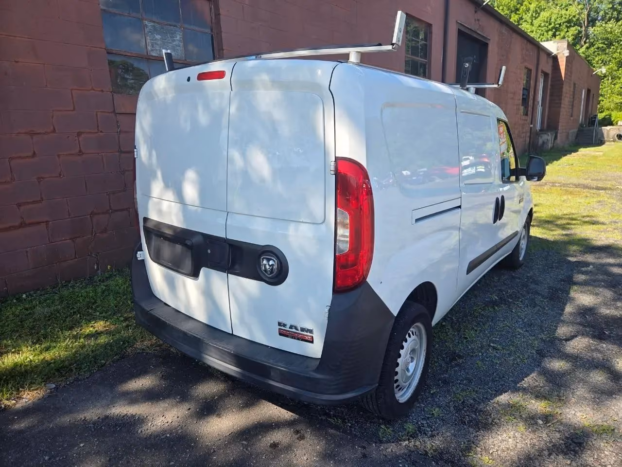 2017 Ram ProMaster City Tradesman — photo 7 of 23