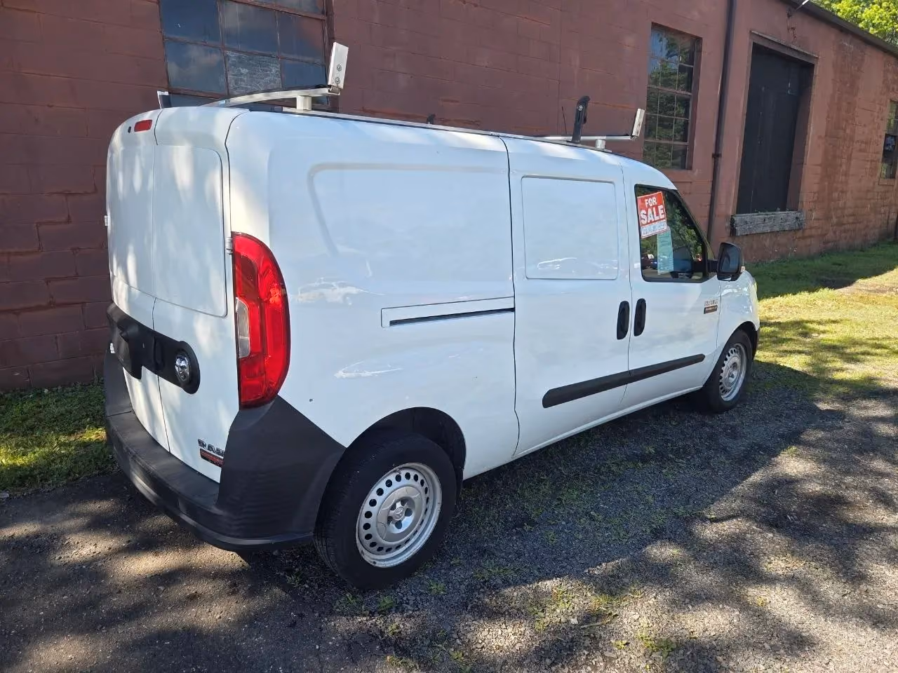 2017 Ram ProMaster City Tradesman — photo 8 of 23
