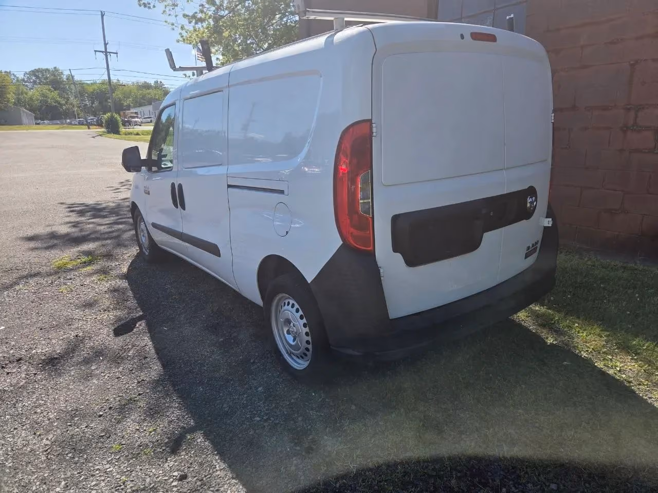 2017 Ram ProMaster City Tradesman — photo 5 of 23