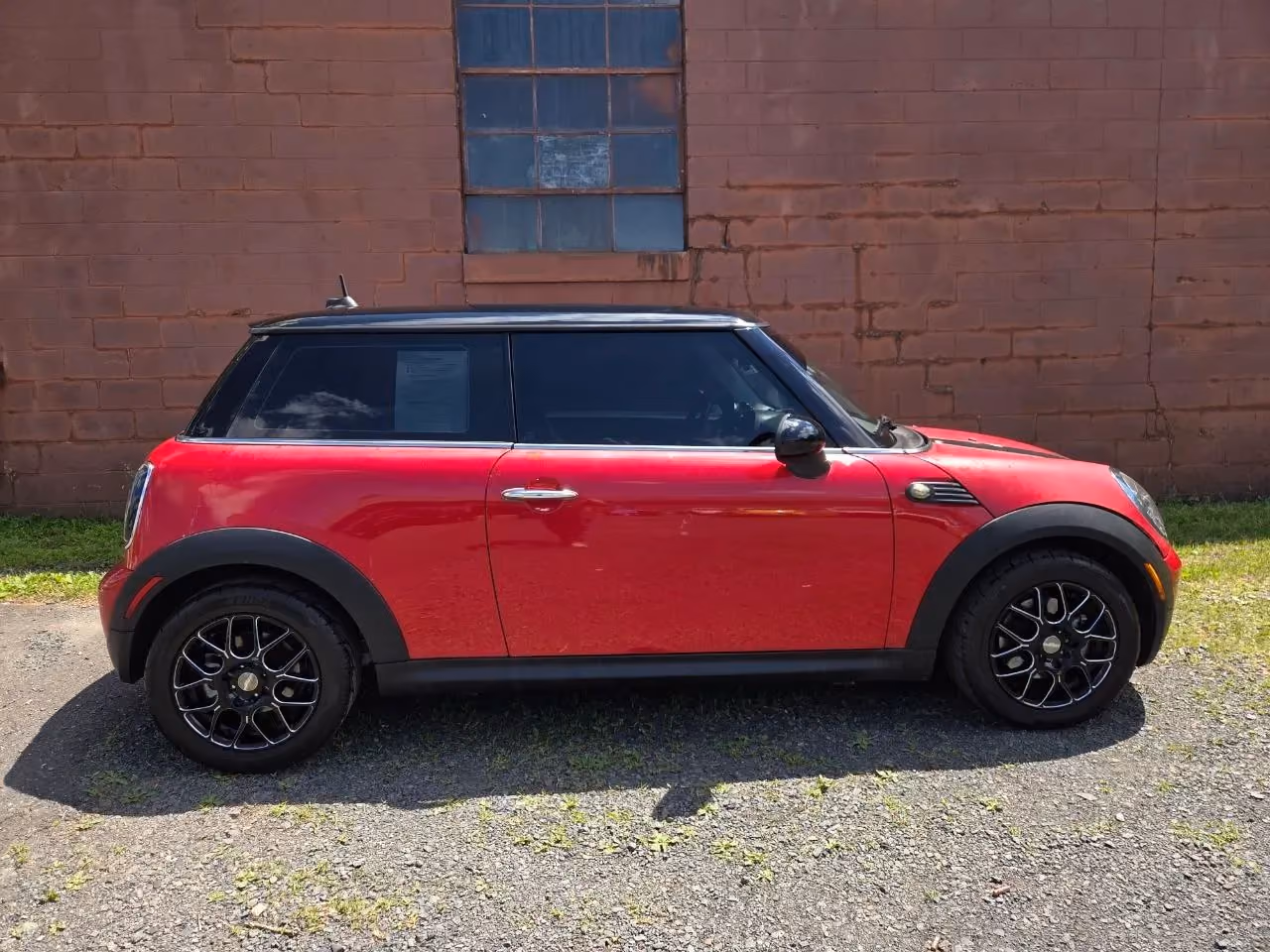 2007 MINI Cooper Hatchback 2D — photo 8 of 21