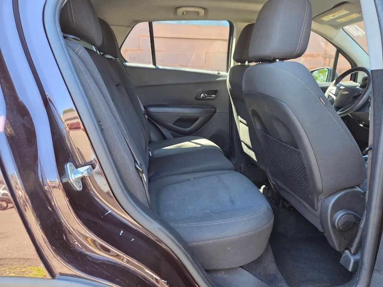 2021 Chevrolet Trax LS Sport Utility 4D — photo 13 of 19