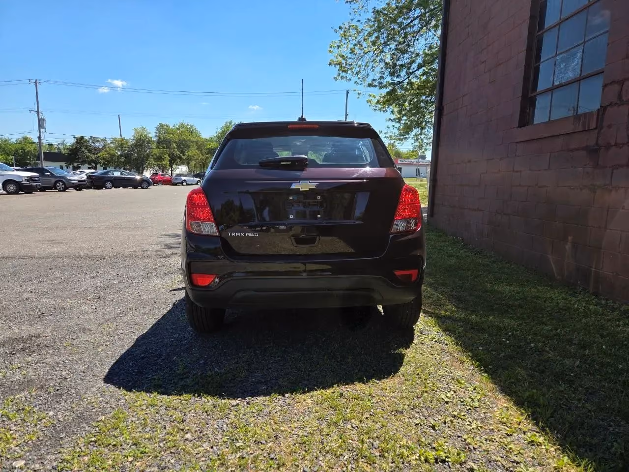2021 Chevrolet Trax LS Sport Utility 4D — photo 5 of 19
