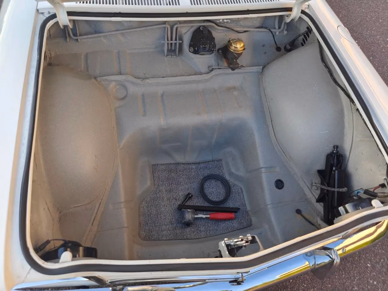 1964 Chevrolet Corvair Spyder Turbo — photo 49 of 73
