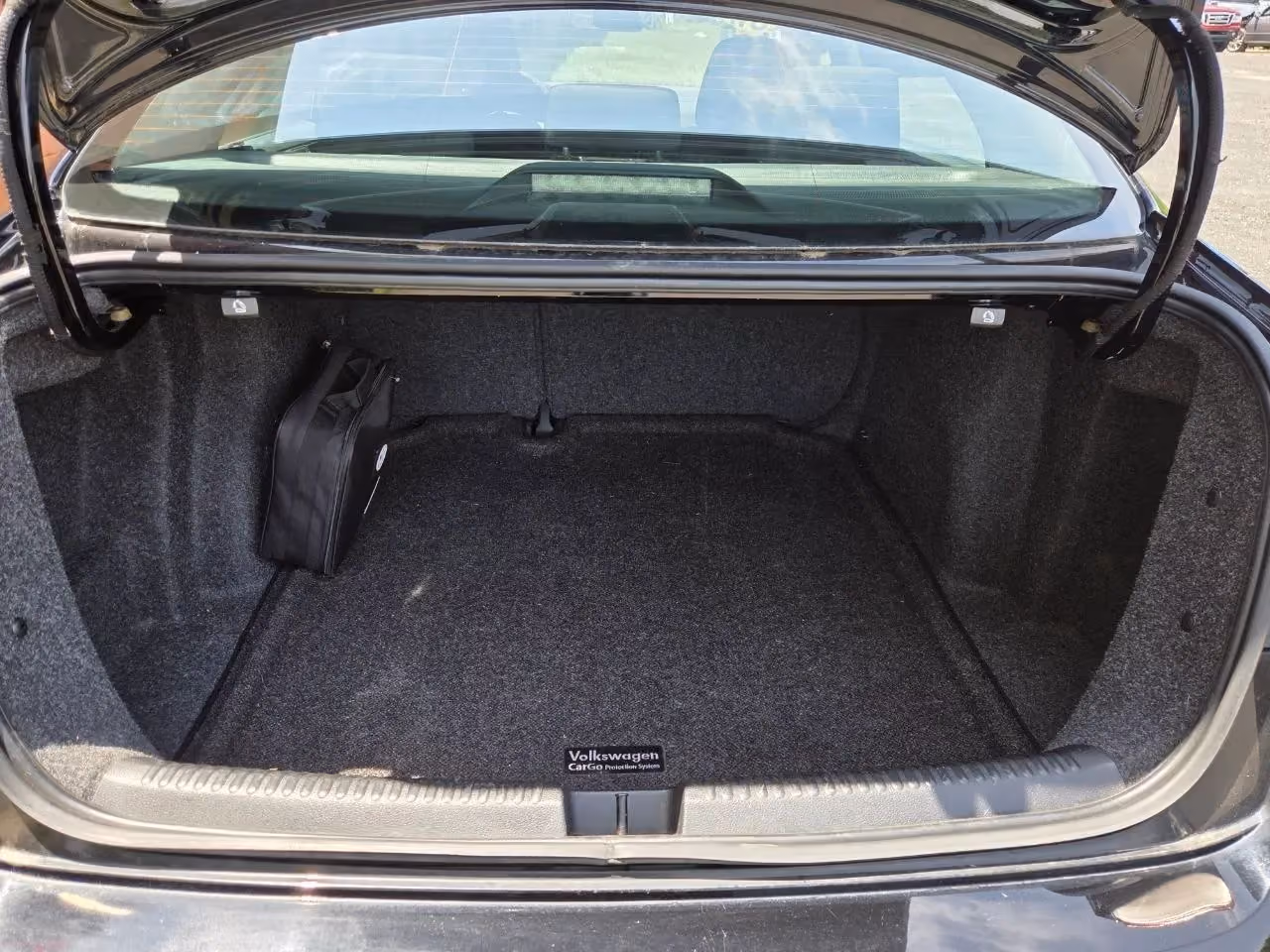 2017 Volkswagen Jetta 1.4T S Sedan 4D — photo 18 of 22