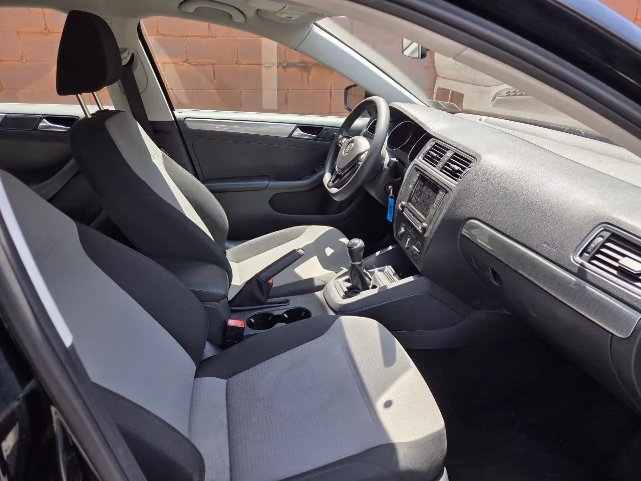 2017 Volkswagen Jetta 1.4T S Sedan 4D — photo 12 of 22