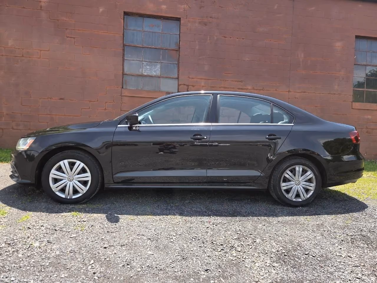 2017 Volkswagen Jetta 1.4T S Sedan 4D — photo 3 of 22