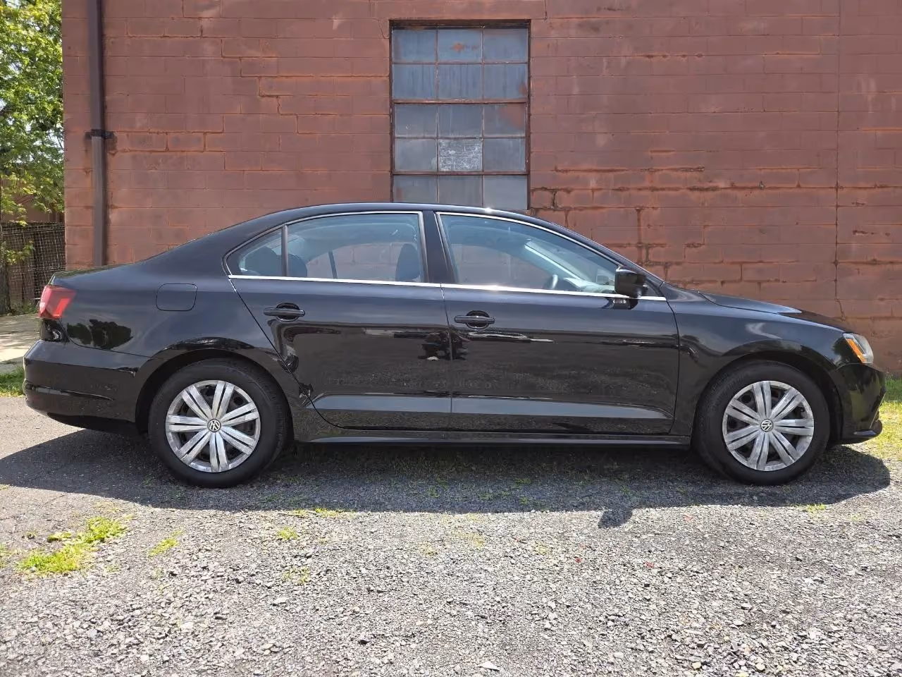 2017 Volkswagen Jetta 1.4T S Sedan 4D — photo 8 of 22