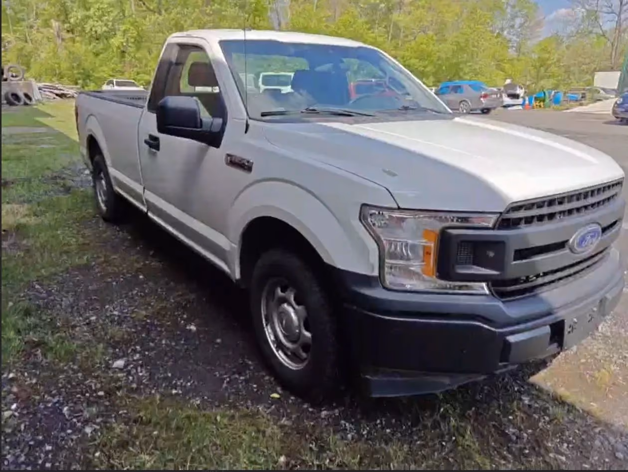 2019 Ford F150 Regular Cab XL Pickup 2D 8 ft — photo 5 of 6