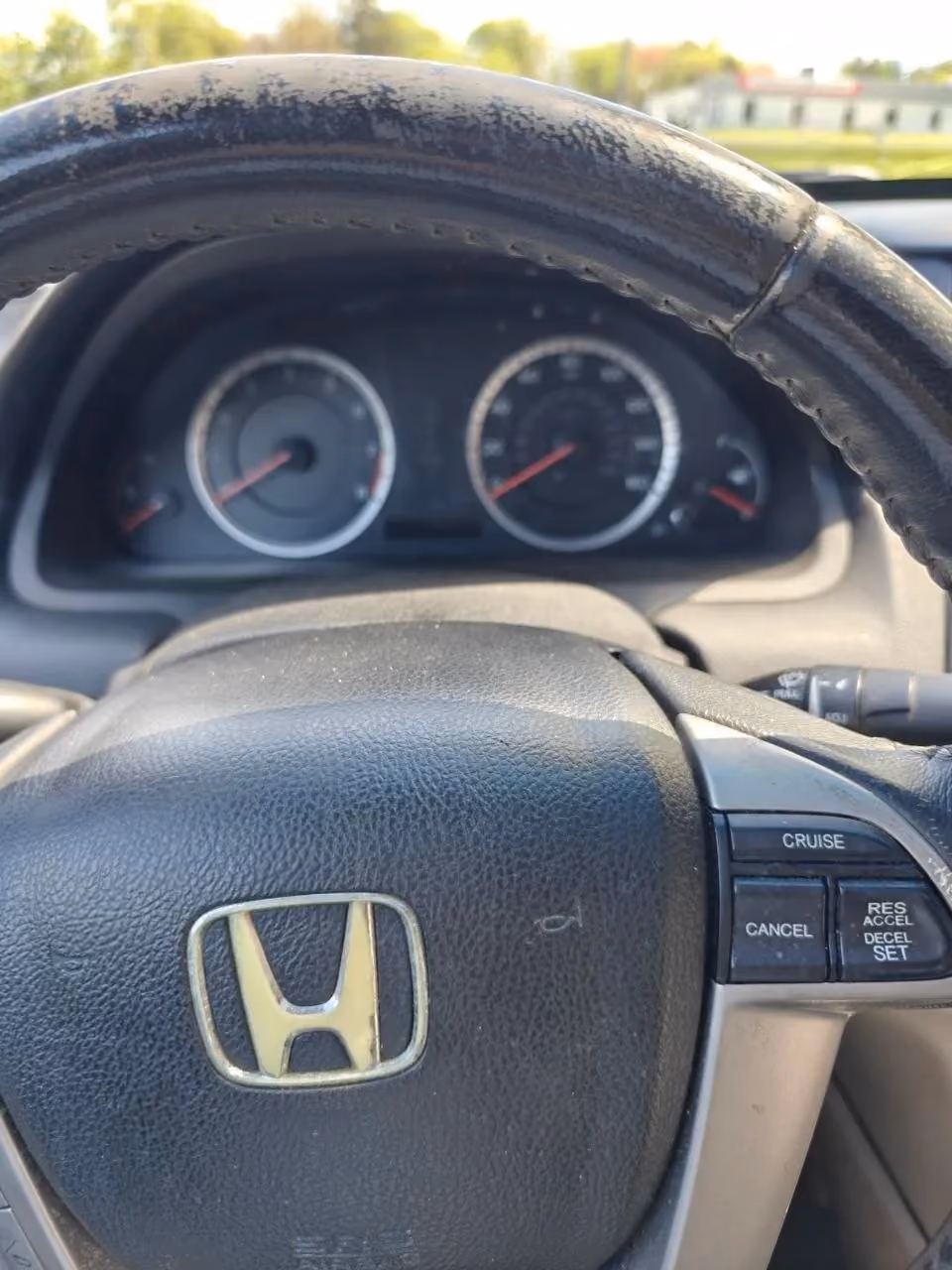 2012 Honda Accord EX-L Sedan 4D — photo 26 of 33