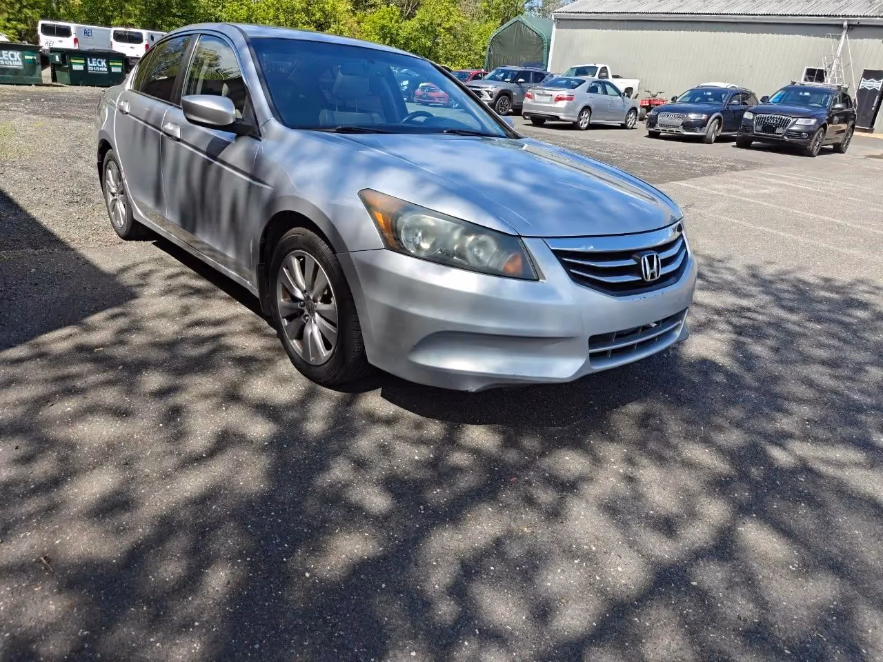 2012 Honda Accord EX-L Sedan 4D — photo 15 of 33