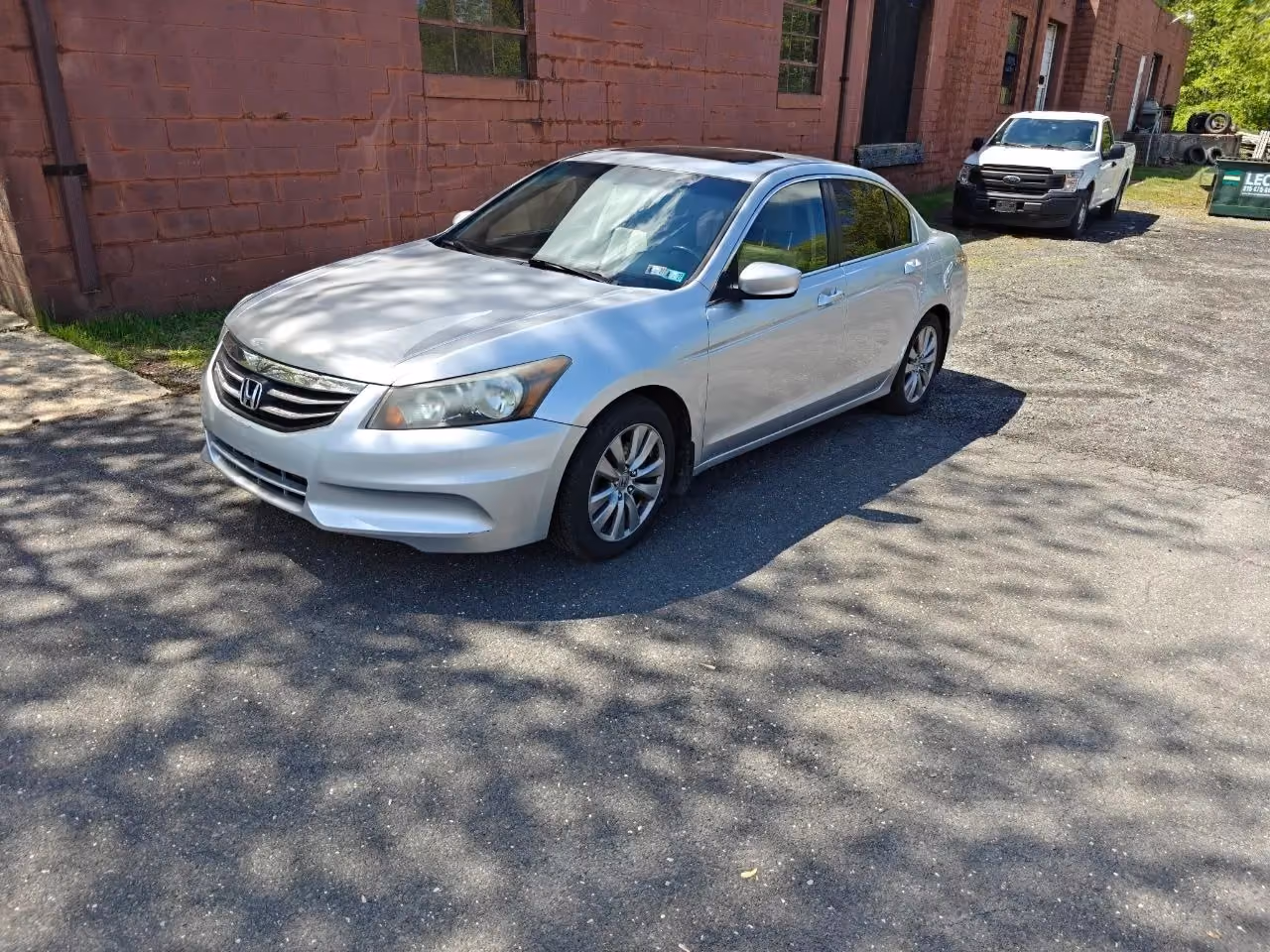 2012 Honda Accord EX-L Sedan 4D — photo 18 of 33
