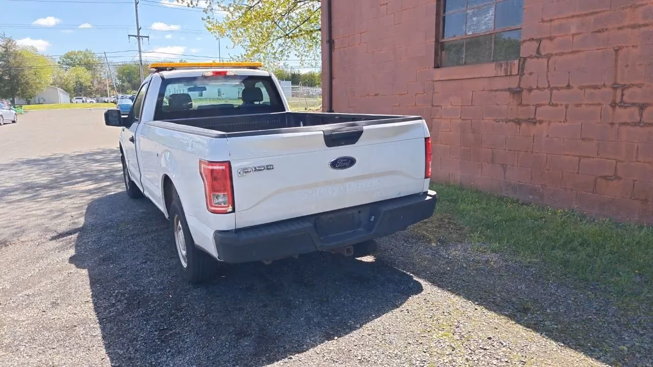 2015 Ford F150 Regular Cab XL Pickup 2D 8 ft — photo 4 of 22