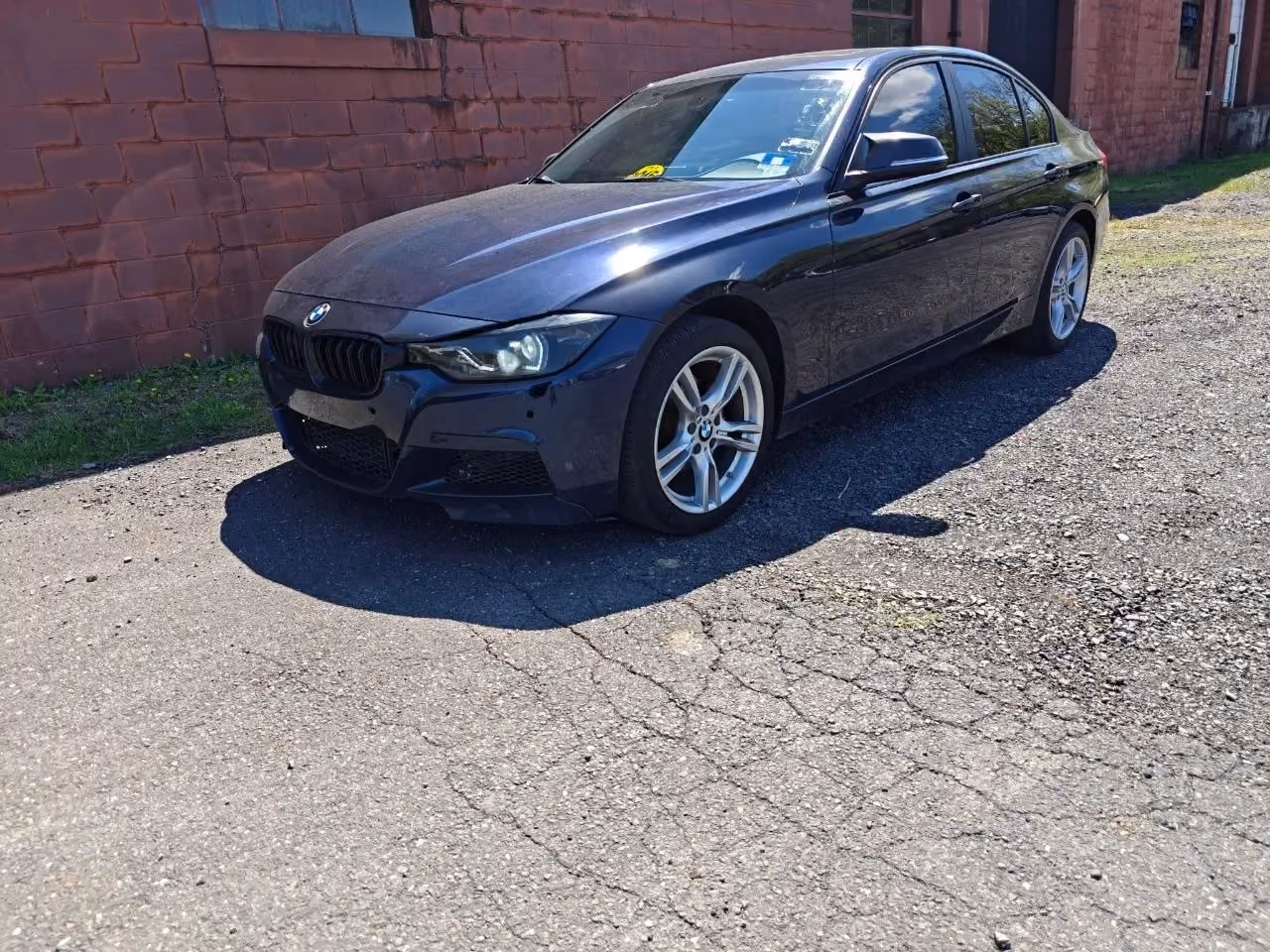 2015 BMW 3 Series 328i xDrive Sedan 4D — photo 2 of 17