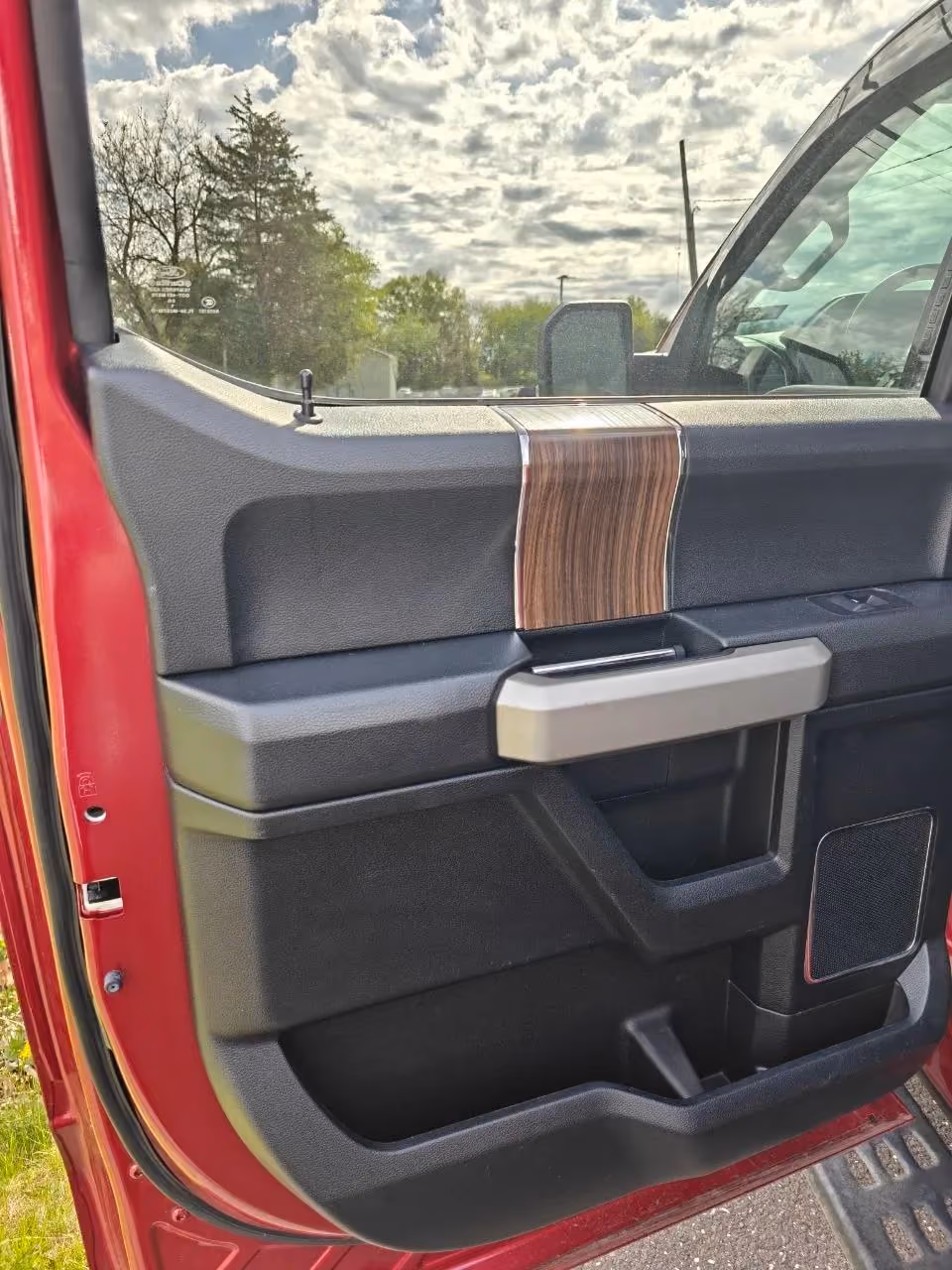 2016 Ford F150 SuperCrew Cab — photo 25 of 25