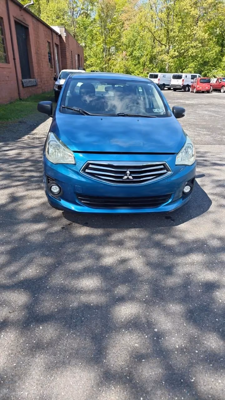 2018 Mitsubishi Mirage G4 ES Sedan 4D — photo 3 of 10