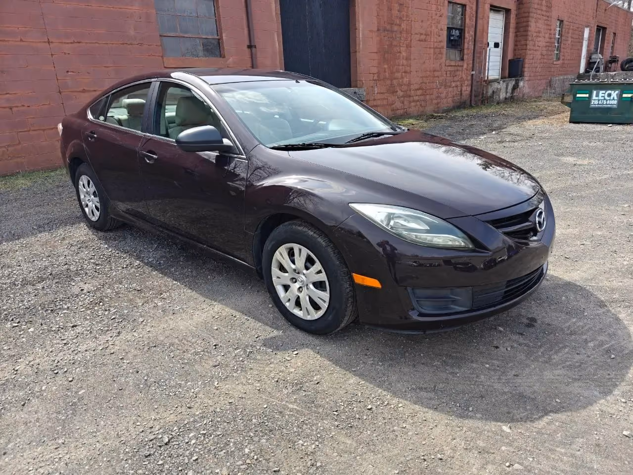 2011 MAZDA MAZDA6 i Sport Sedan 4D — photo 10 of 41