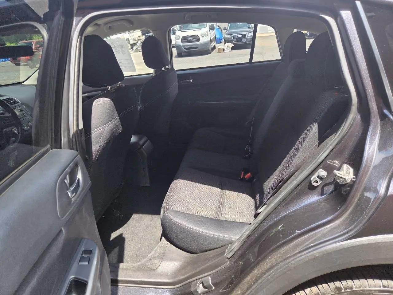 2014 Subaru XV Crosstrek Premium Sport Utility 4D — photo 14 of 22