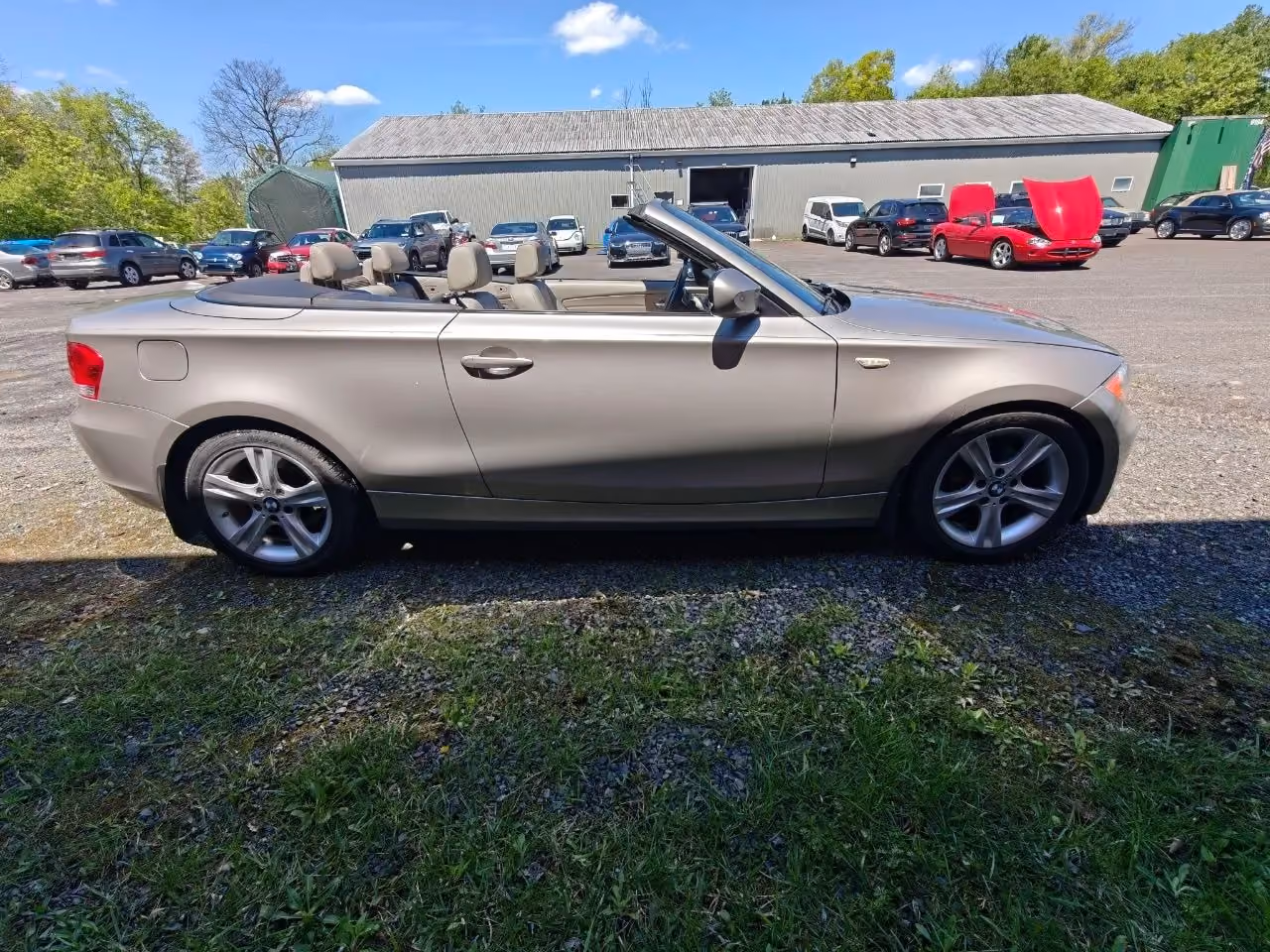 2010 BMW 1 Series 128i Convertible 2D — photo 9 of 16