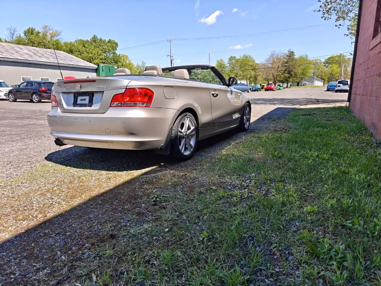 2010 BMW 1 Series 128i Convertible 2D — photo 12 of 16
