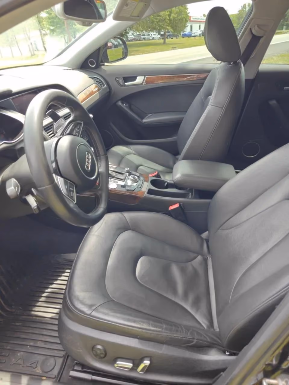 2013 Audi allroad Premium Plus Wagon 4D — photo 20 of 24