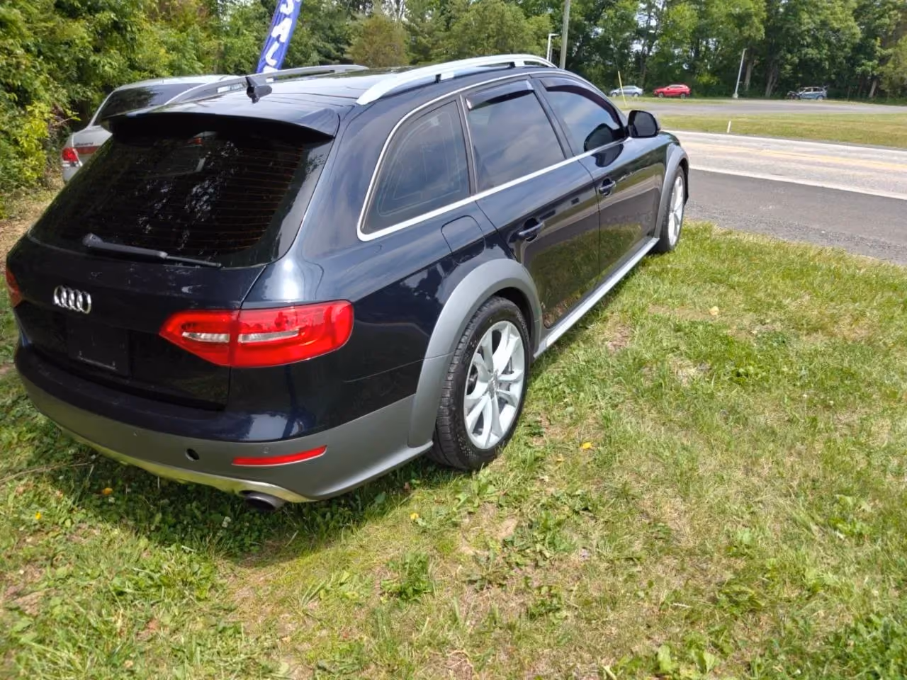 2013 Audi allroad Premium Plus Wagon 4D — photo 3 of 24