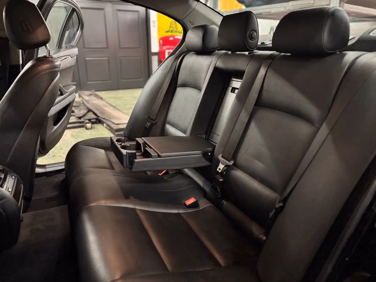 2014 BMW 5 Series 535d xDrive Sedan 4D — photo 48 of 73