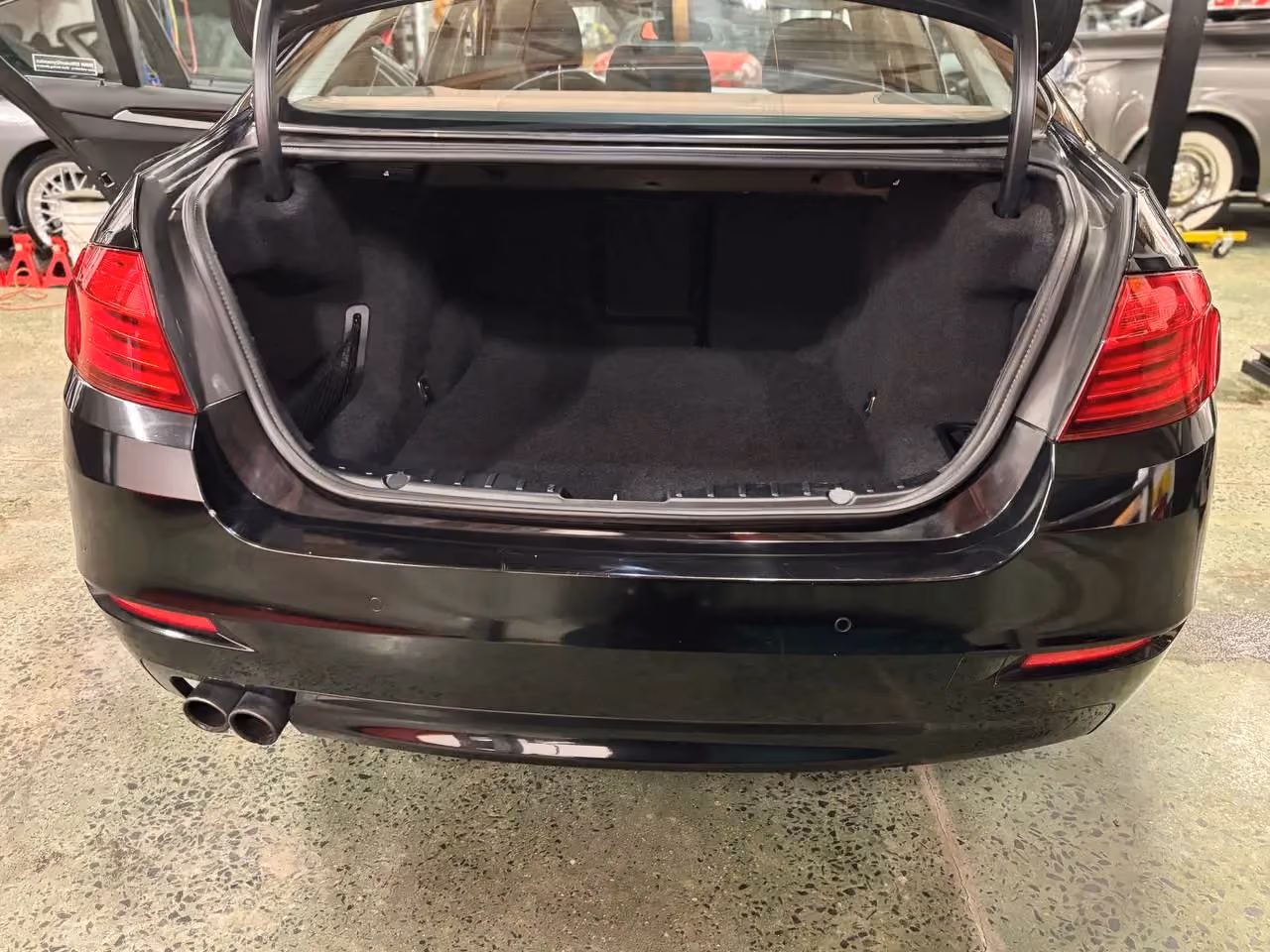 2014 BMW 5 Series 535d xDrive Sedan 4D — photo 8 of 73