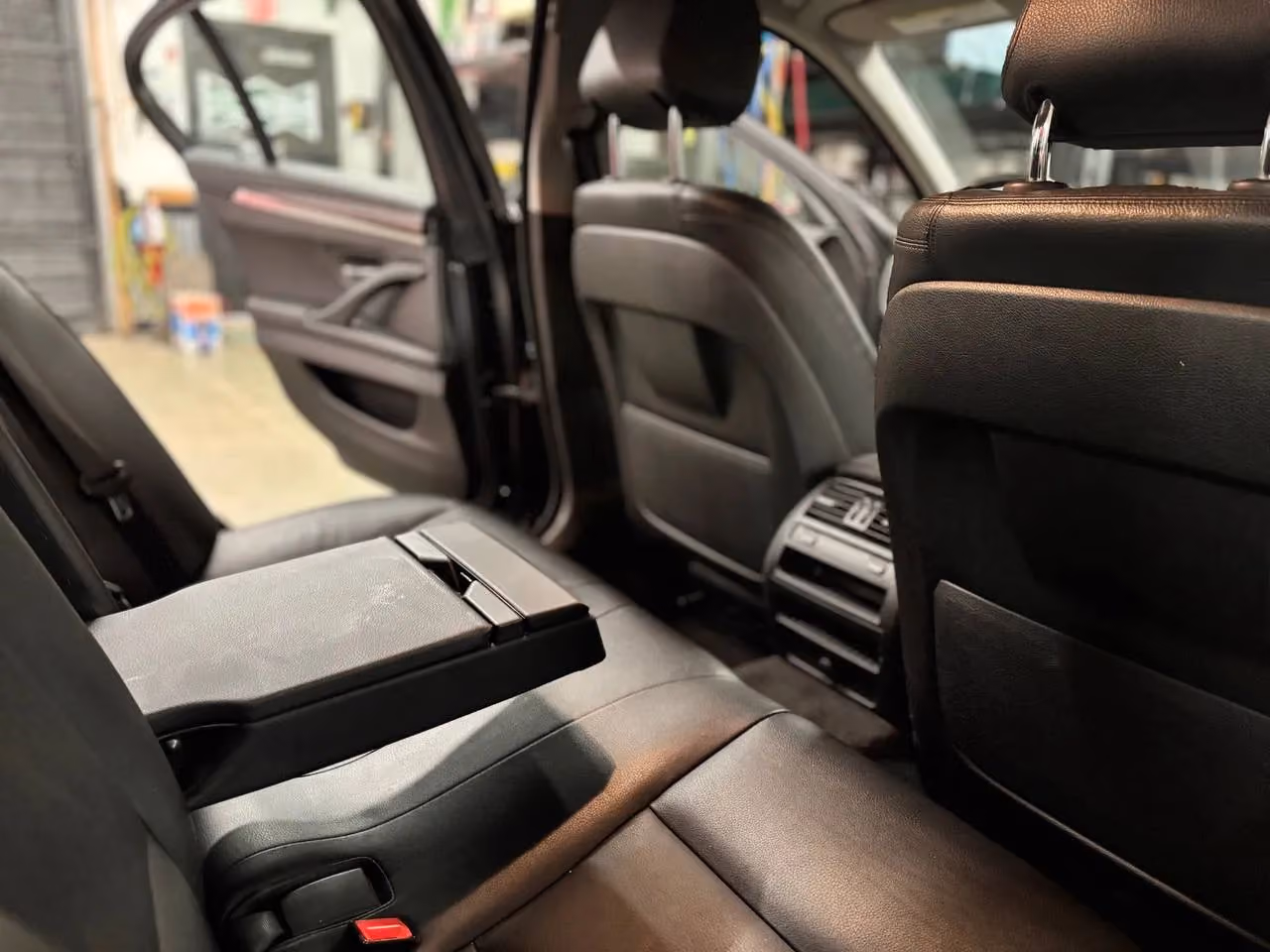 2014 BMW 5 Series 535d xDrive Sedan 4D — photo 36 of 73