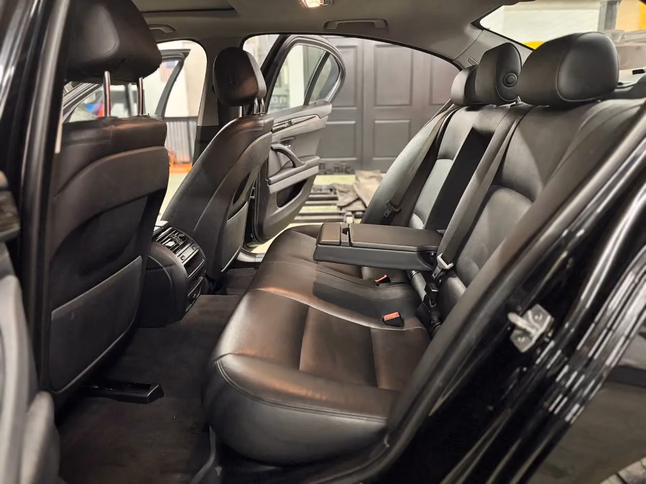 2014 BMW 5 Series 535d xDrive Sedan 4D — photo 40 of 73