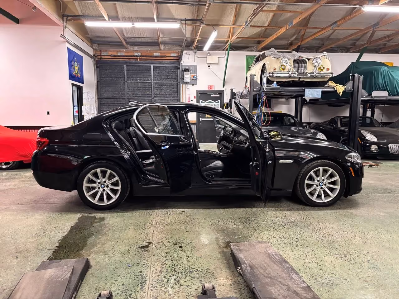 2014 BMW 5 Series 535d xDrive Sedan 4D — photo 62 of 73