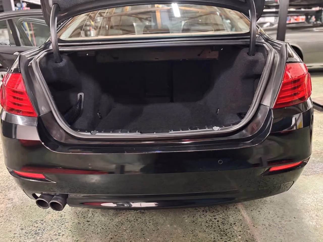2014 BMW 5 Series 535d xDrive Sedan 4D — photo 6 of 73