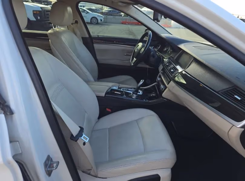 2014 BMW 5 Series 535d xDrive Sedan 4D — photo 6 of 8