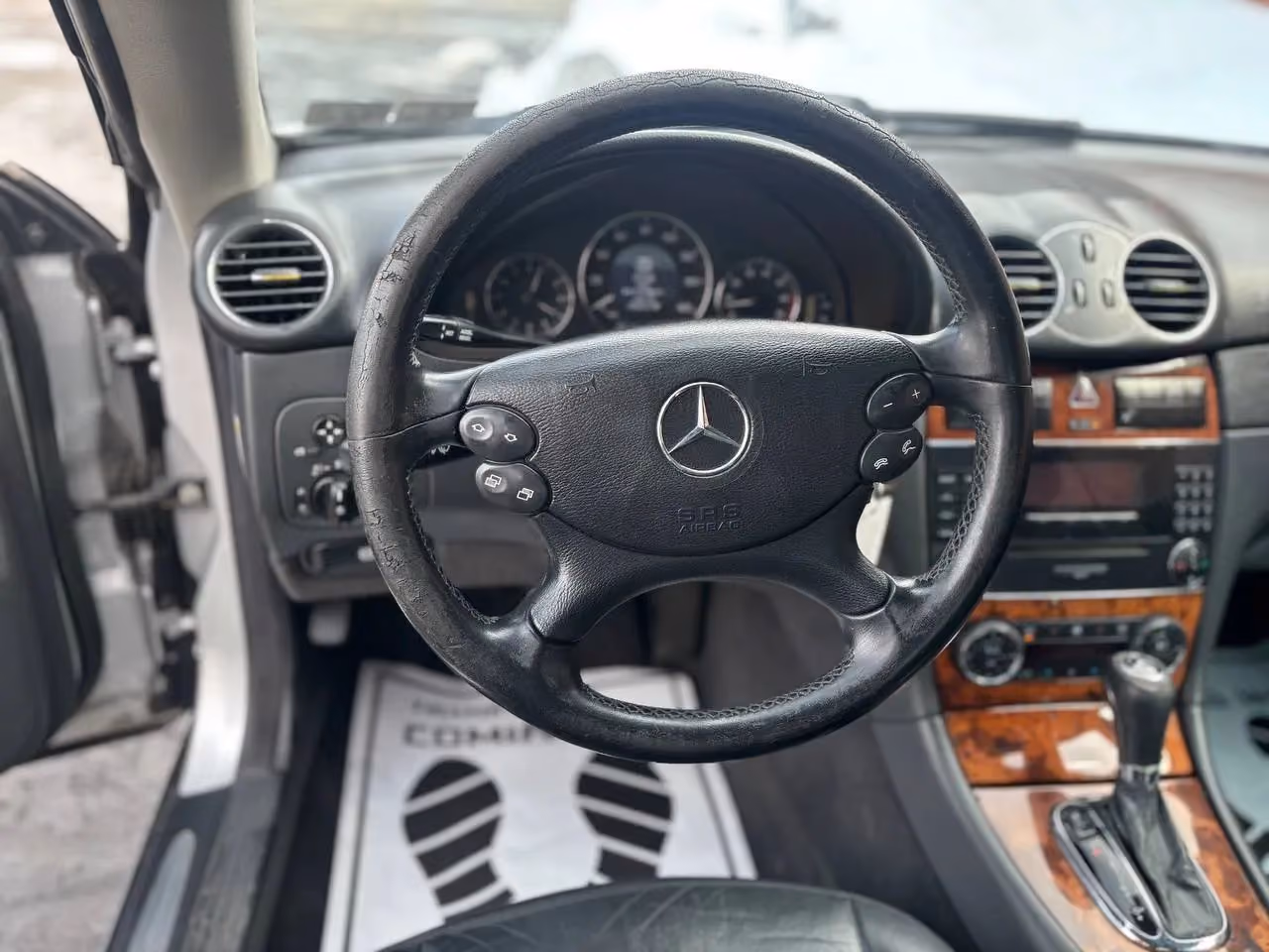 2005 Mercedes-Benz CLK-Class CLK 500 Cabriolet 2D — photo 30 of 38