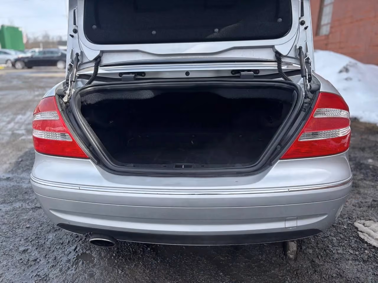 2005 Mercedes-Benz CLK-Class CLK 500 Cabriolet 2D — photo 9 of 38