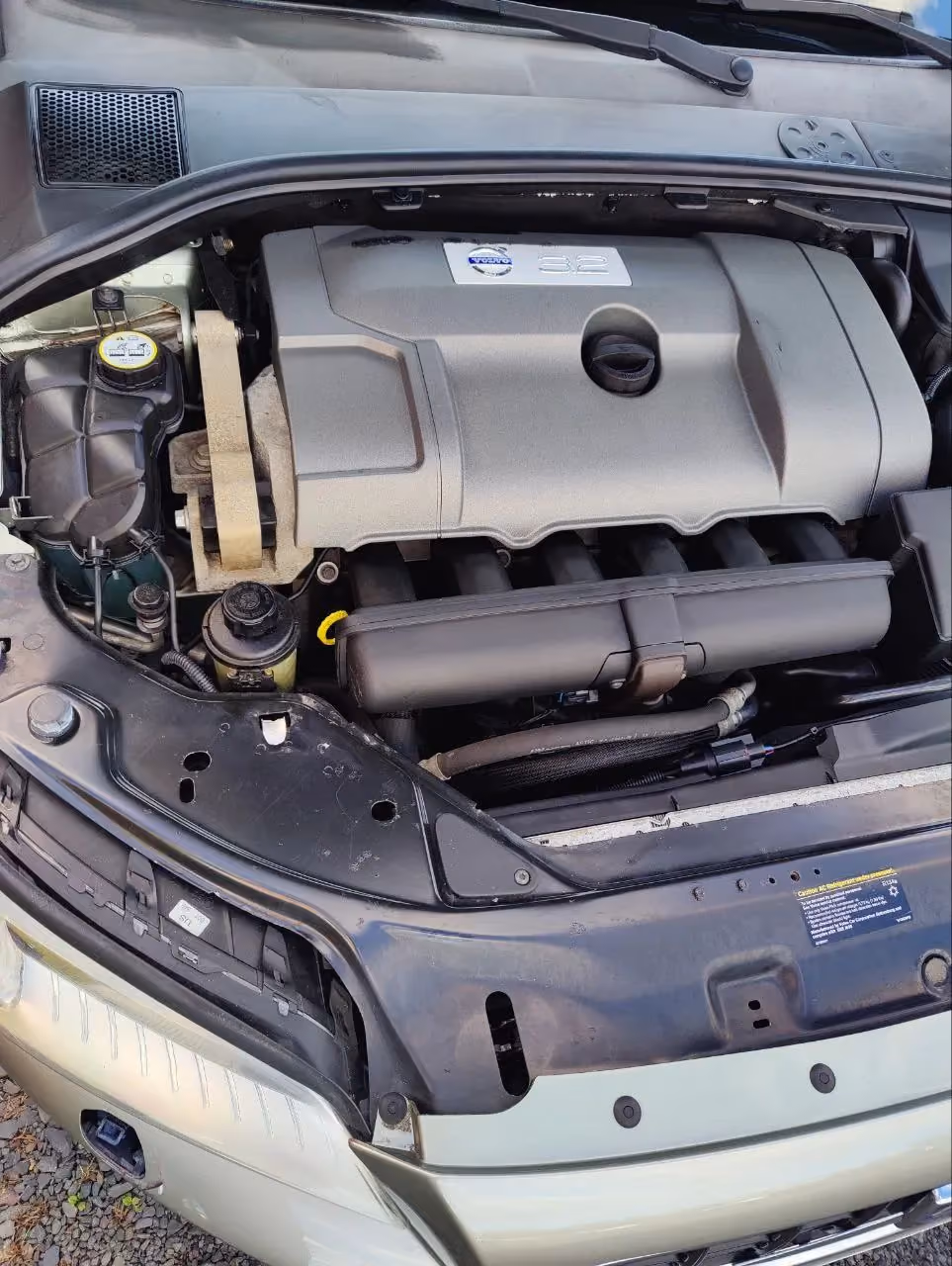 2008 Volvo V70 3.2 Wagon 4D — photo 31 of 34