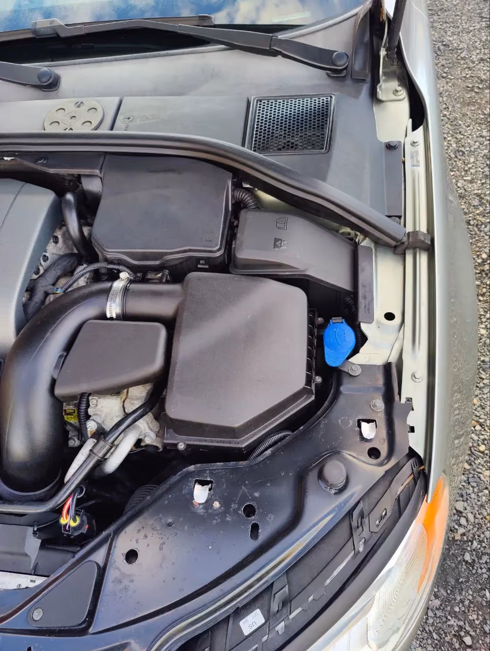 2008 Volvo V70 3.2 Wagon 4D — photo 32 of 34