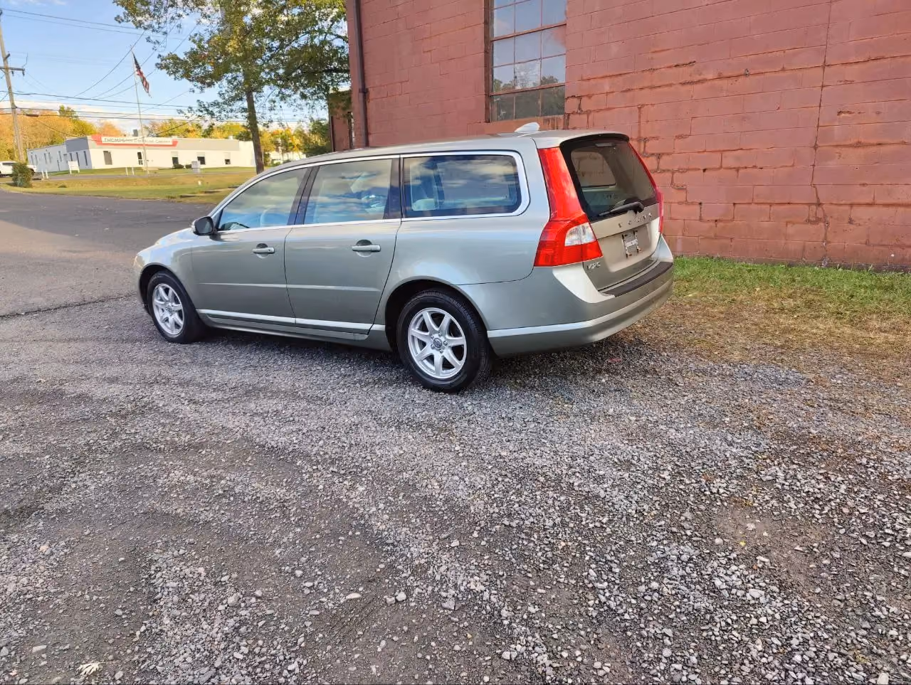 2008 Volvo V70 3.2 Wagon 4D — photo 24 of 34