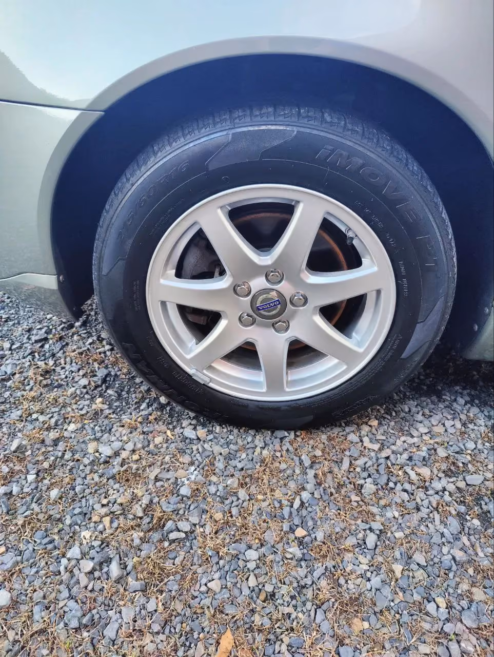 2008 Volvo V70 3.2 Wagon 4D — photo 4 of 34