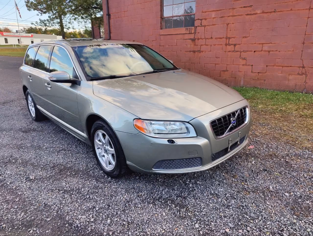 2008 Volvo V70 3.2 Wagon 4D — photo 1 of 34