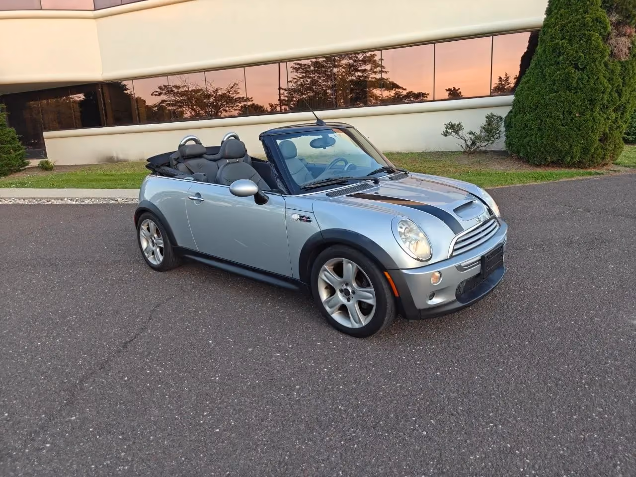 2005 MINI Convertible Cooper S Convertible 2D — photo 7 of 73