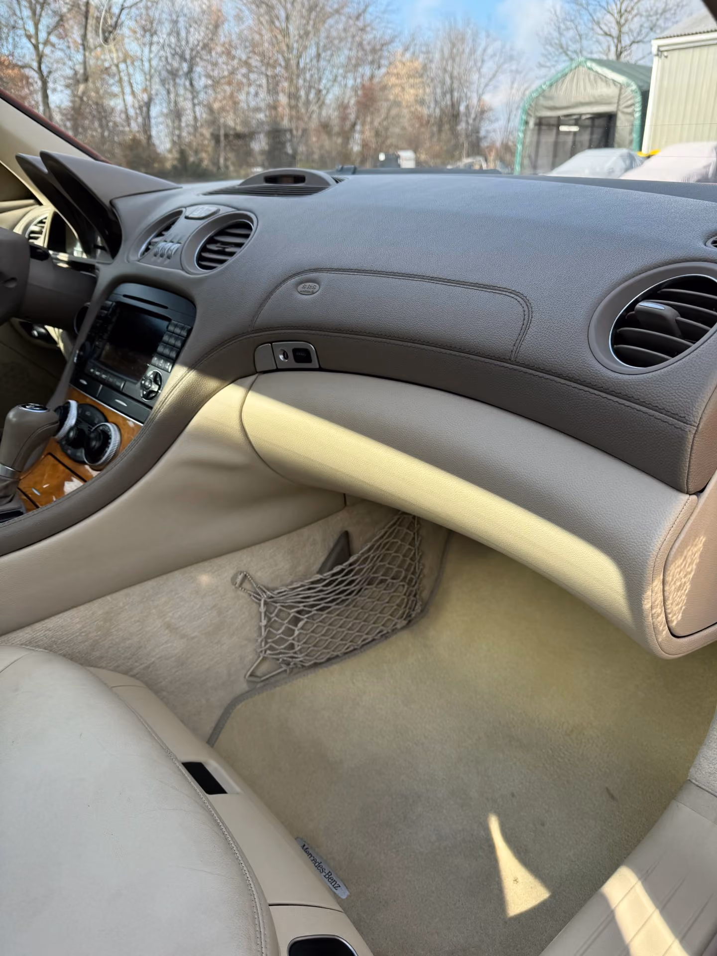 2006 Mercedes-Benz SL-Class SL 500 Roadster 2D — photo 16 of 60
