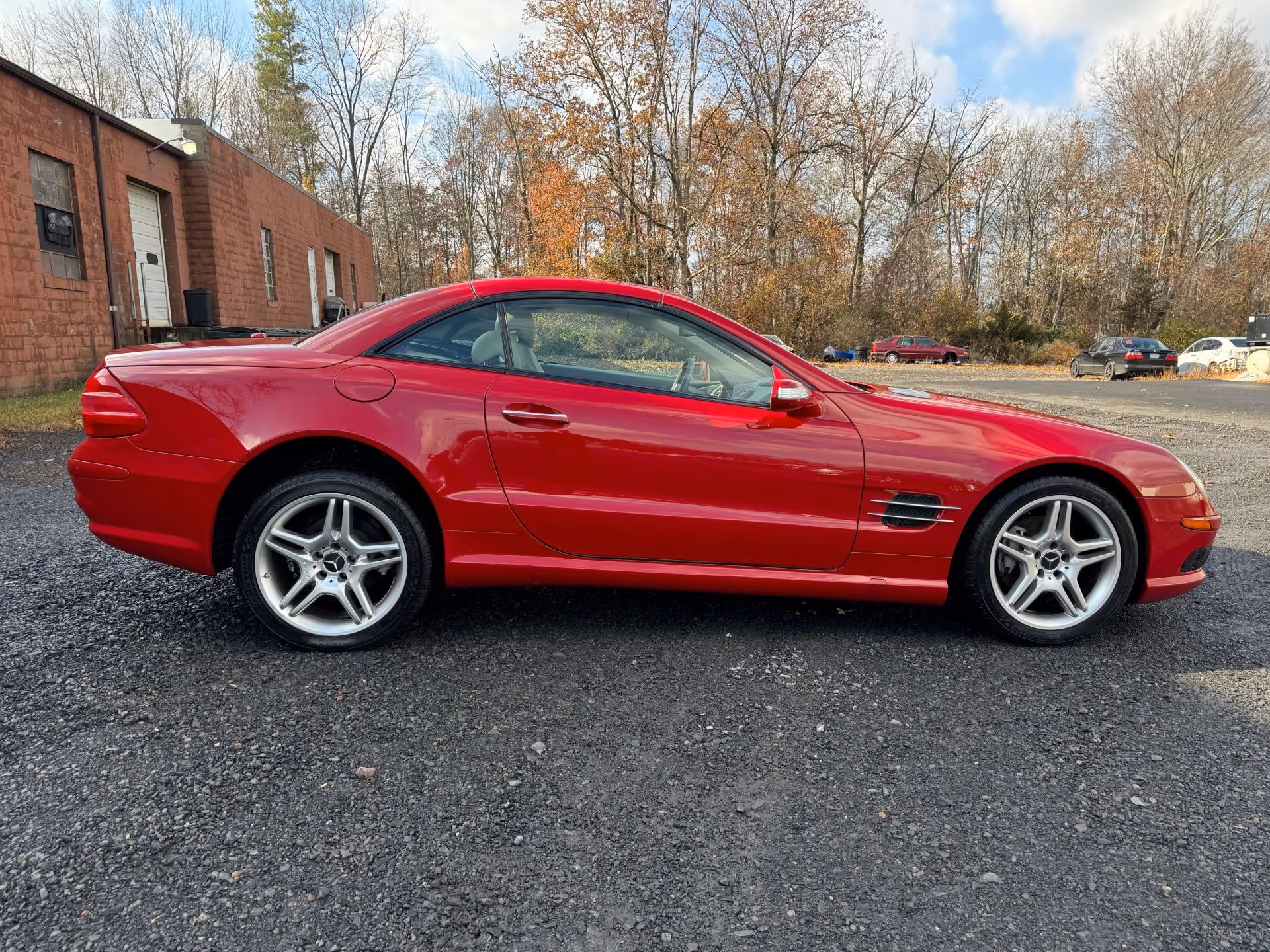 2006 Mercedes-Benz SL-Class SL 500 Roadster 2D — photo 38 of 60