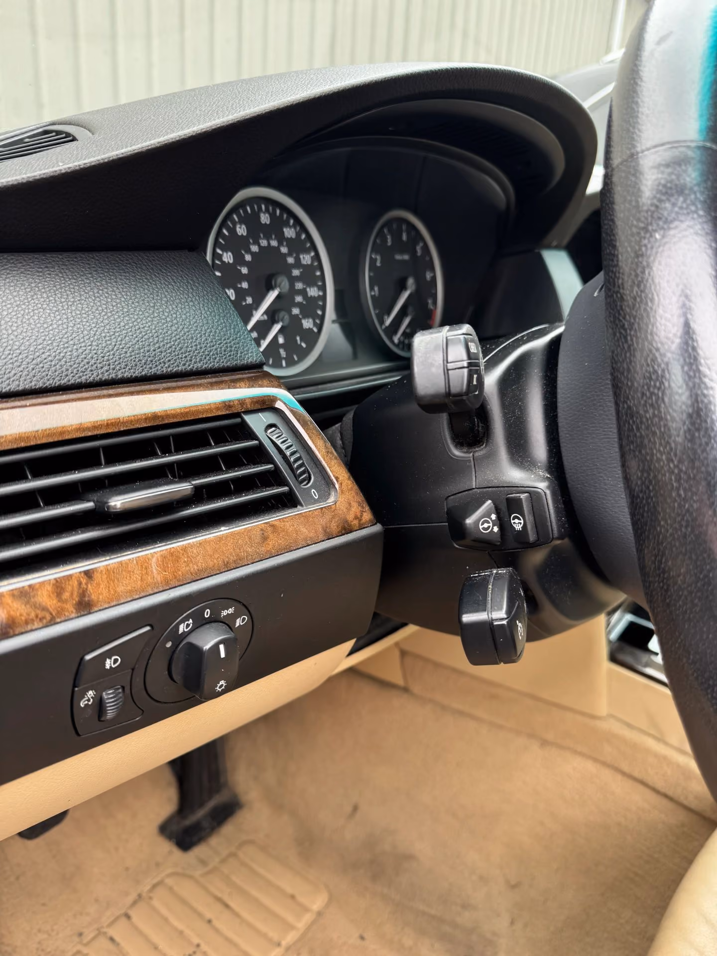 2006 BMW 530XI Black — photo 28 of 28