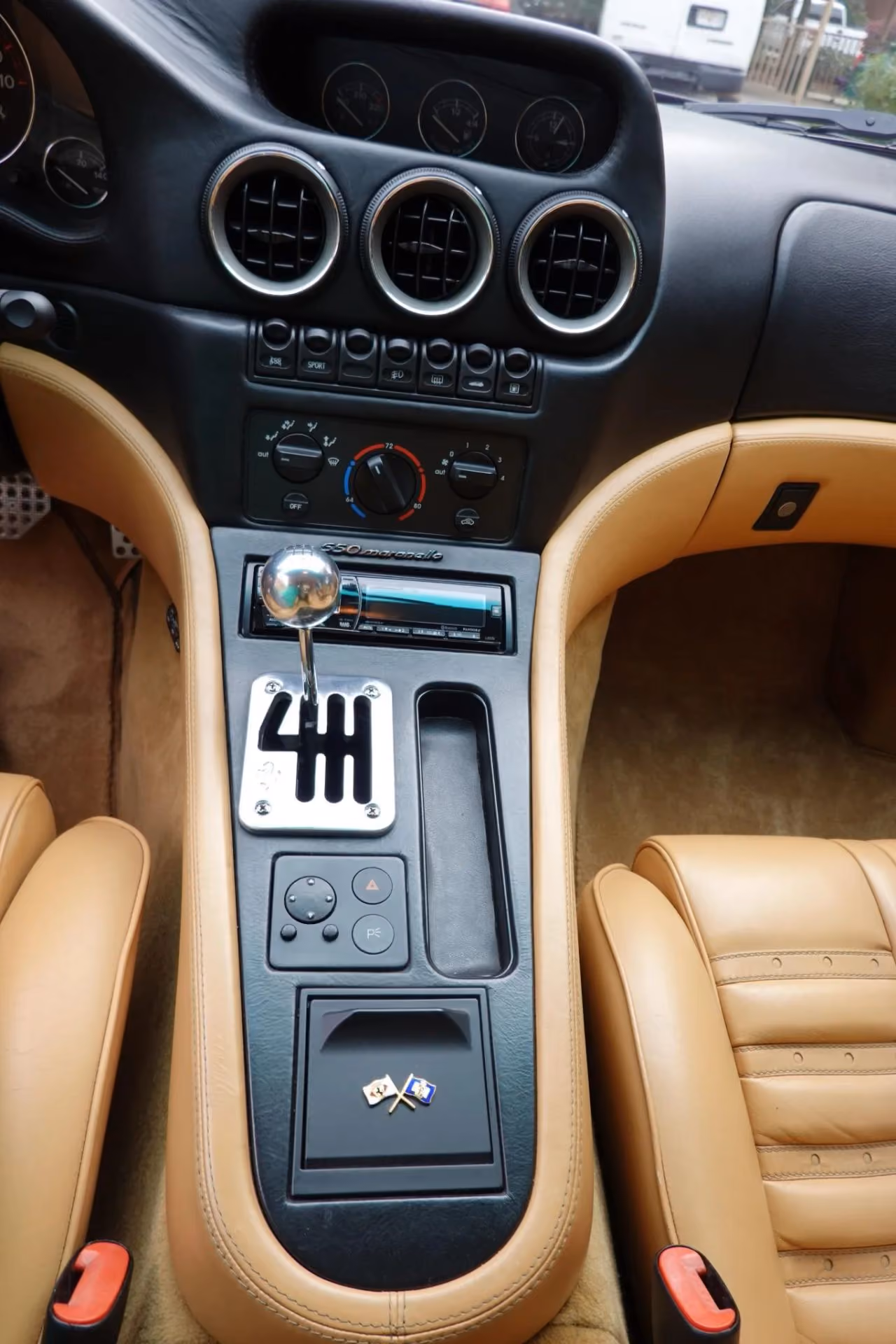 2000 Ferrari 550 Maranello — photo 45 of 47