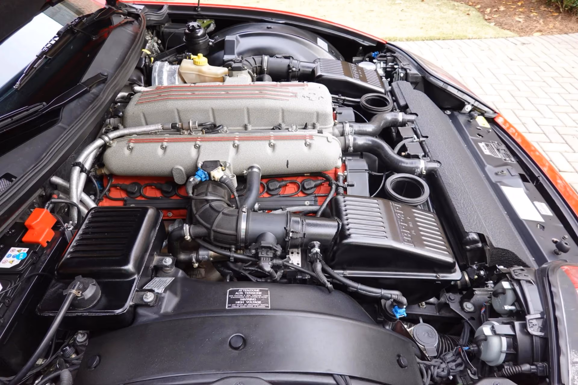 2000 Ferrari 550 Maranello — photo 14 of 47