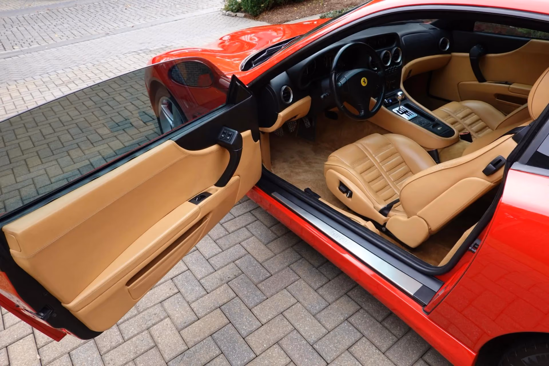 2000 Ferrari 550 Maranello — photo 35 of 47