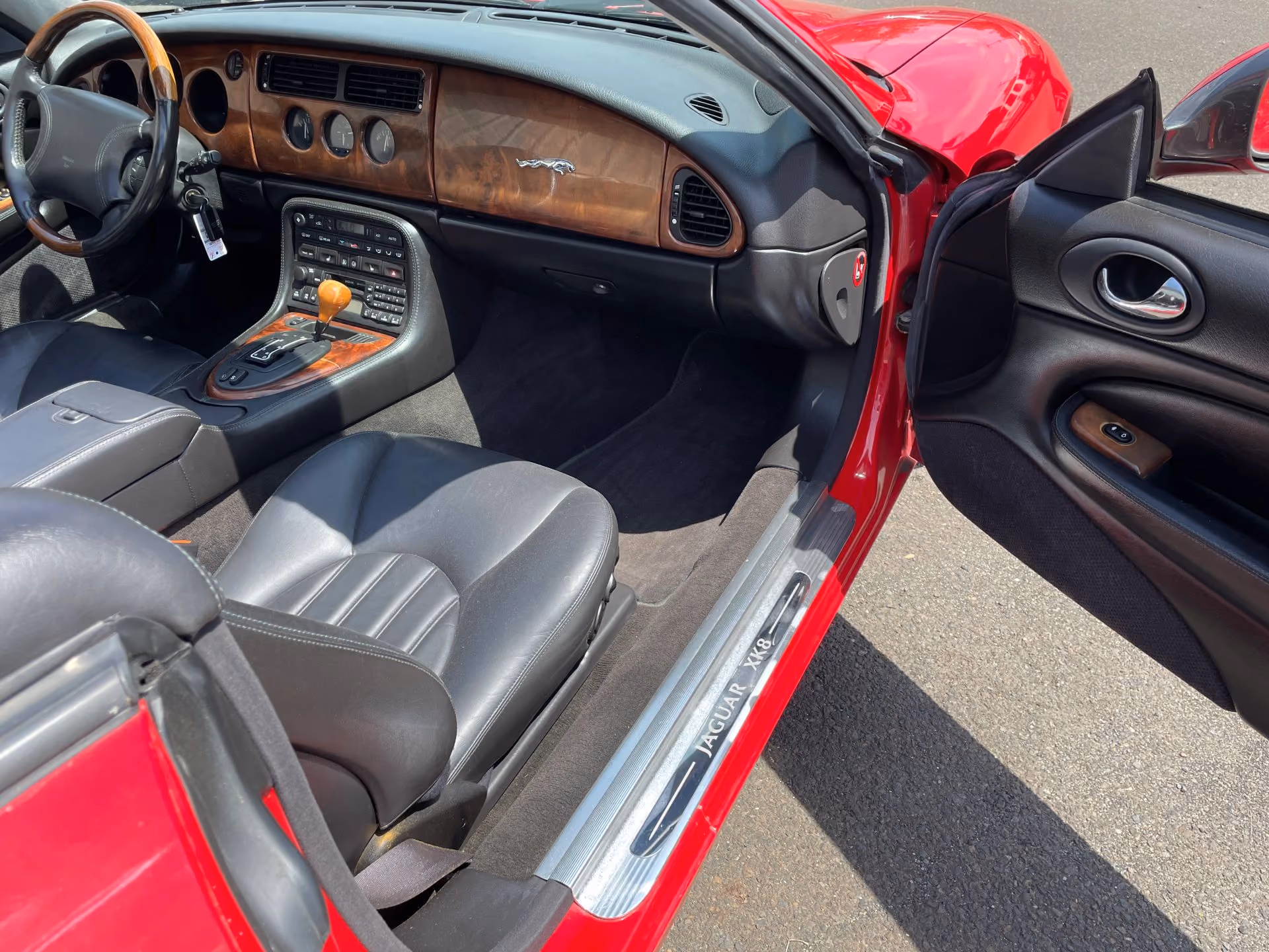 2000 Jaguar XK8 Convertible 2D — photo 11 of 47