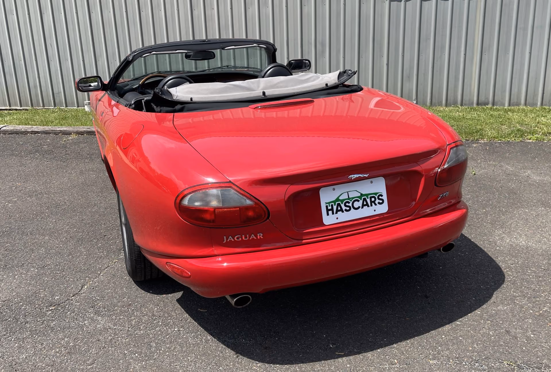 2000 Jaguar XK8 Convertible 2D — photo 36 of 47
