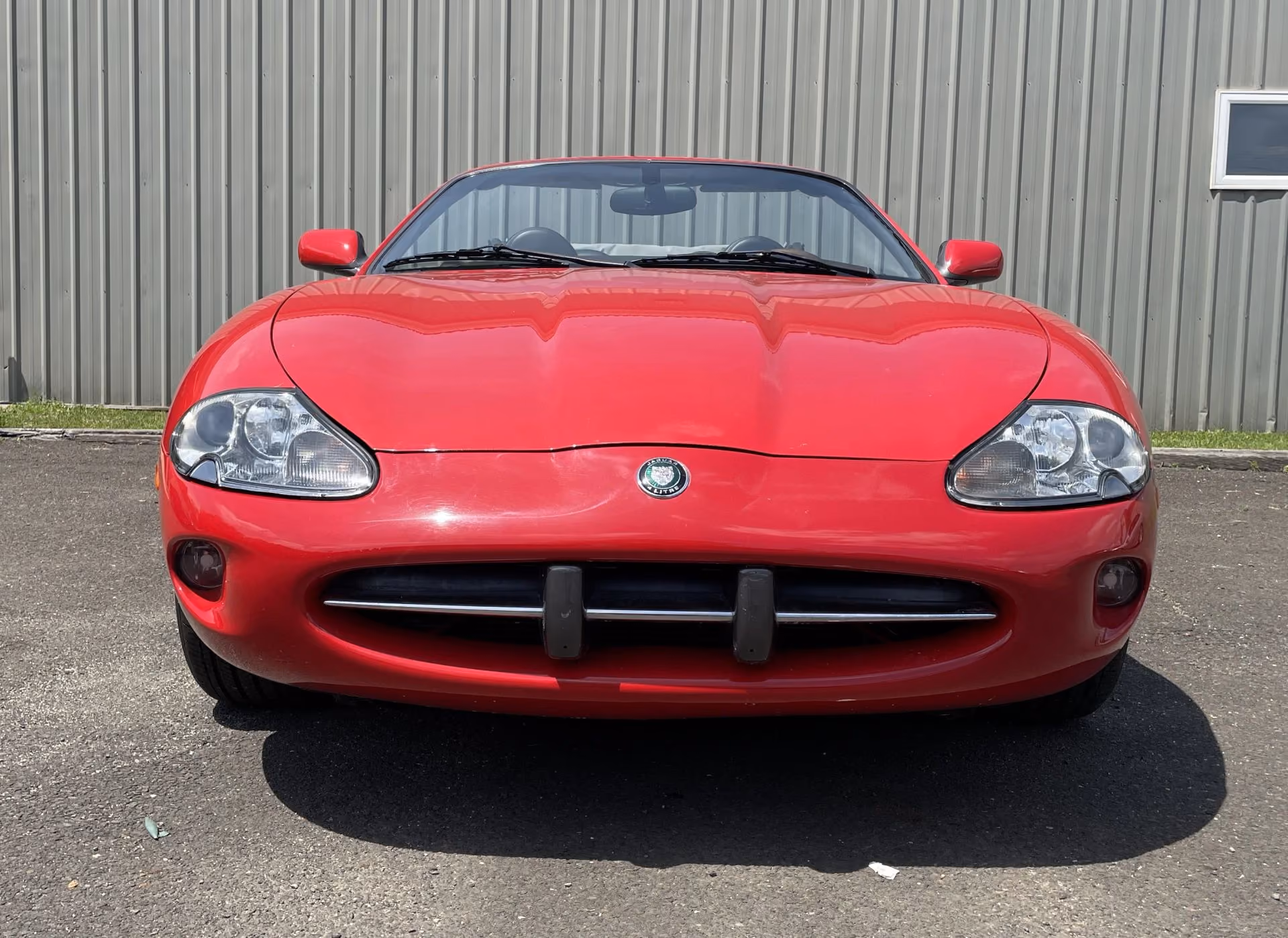 2000 Jaguar XK8 Convertible 2D — photo 31 of 47