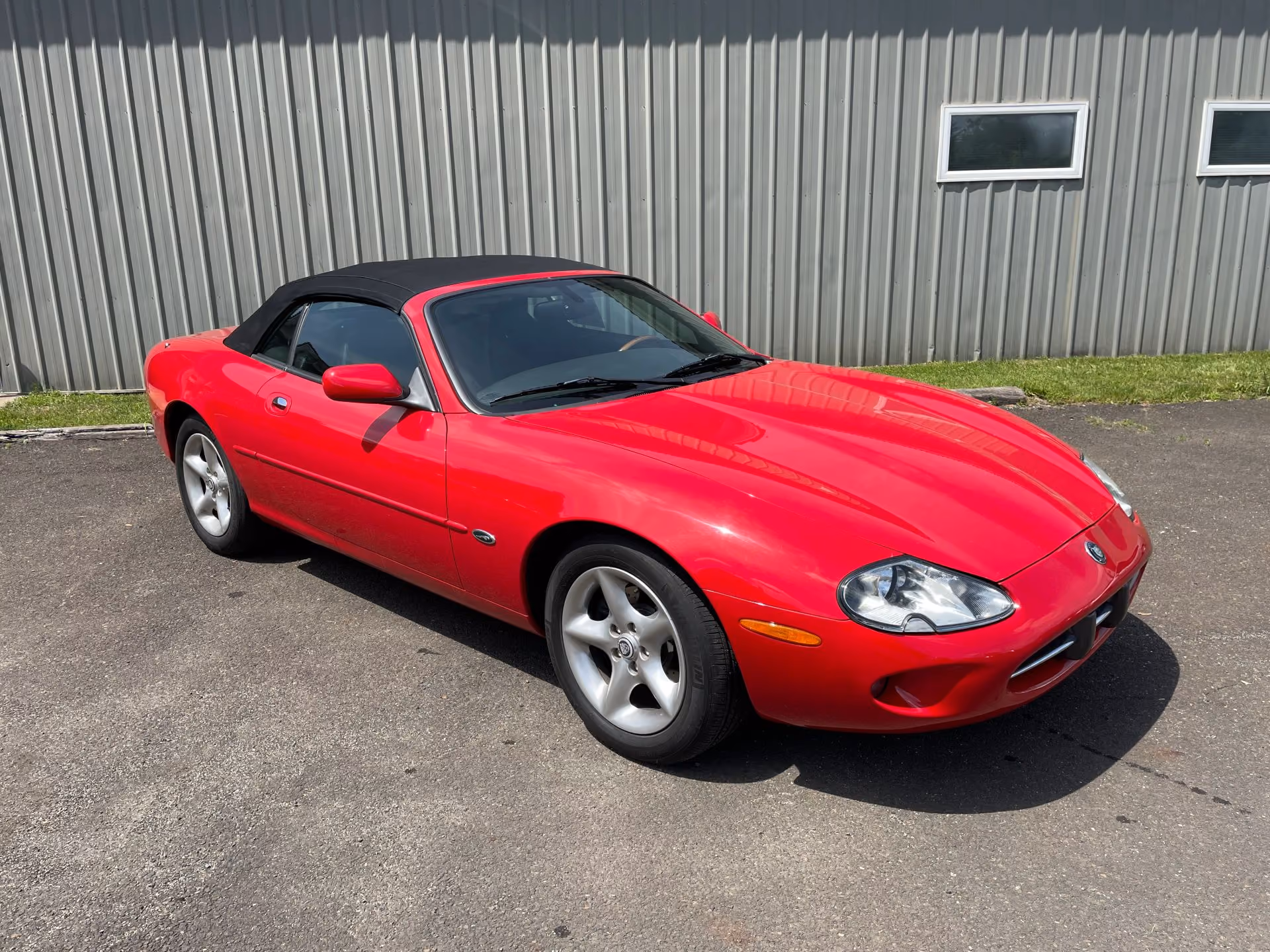 2000 Jaguar XK8 Convertible 2D — photo 19 of 47